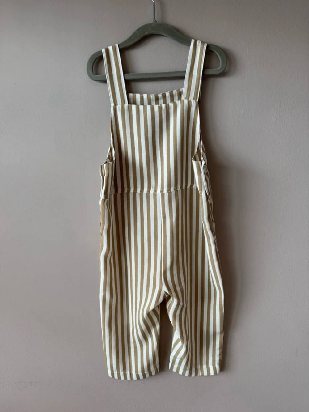 Show Me Your Mumu Mini Striped Ivory and Beige Jumpsuit Overalls Size 4T‎